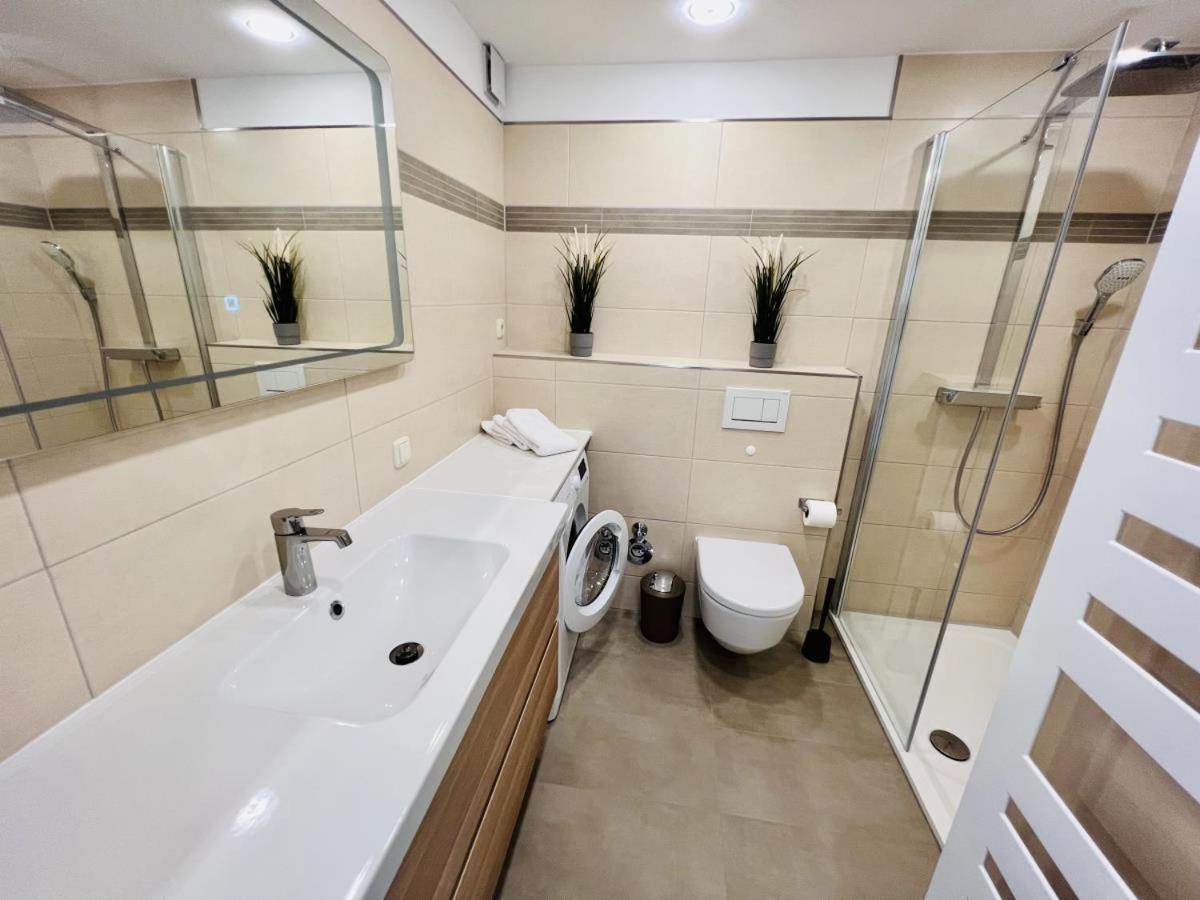 Apartamento Berringer Makrele, An Der Promenade Rostock Exterior foto